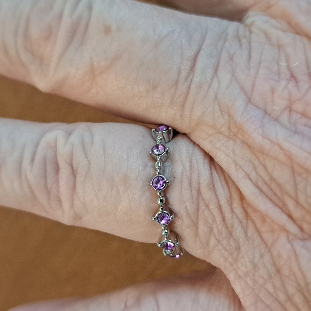 Ring size 9 - Picture 3 of 3